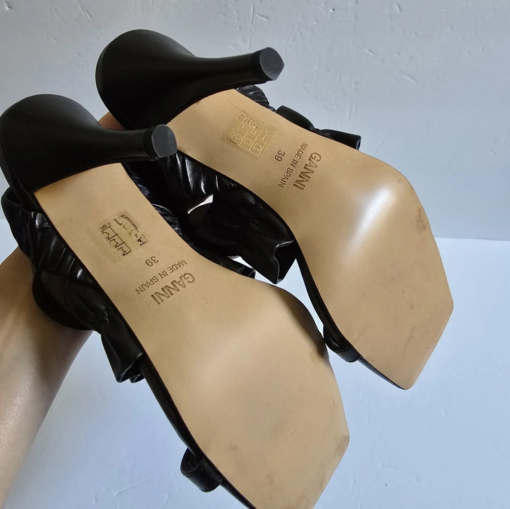 Ganni Ruffled Leather Slingback Sandals Size 39 US 9 Black - Picture 10 of 11